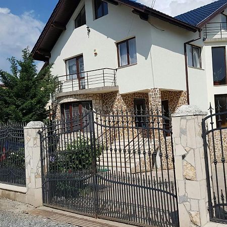 Bigcitty Rooms Cluj-Napoca Esterno foto