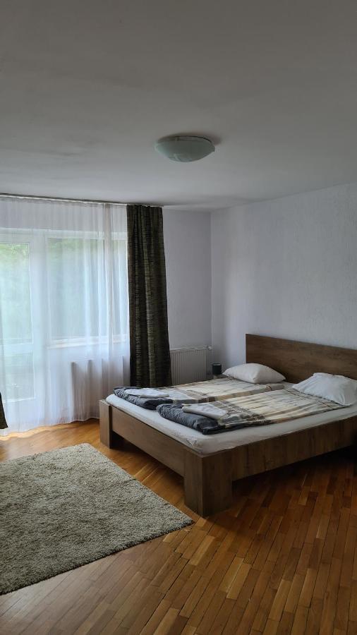 Bigcitty Rooms Cluj-Napoca Esterno foto