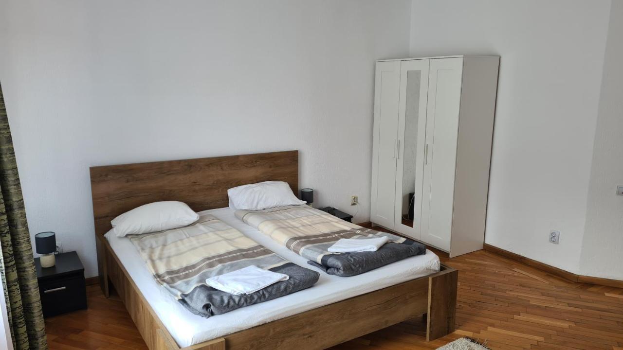 Bigcitty Rooms Cluj-Napoca Esterno foto