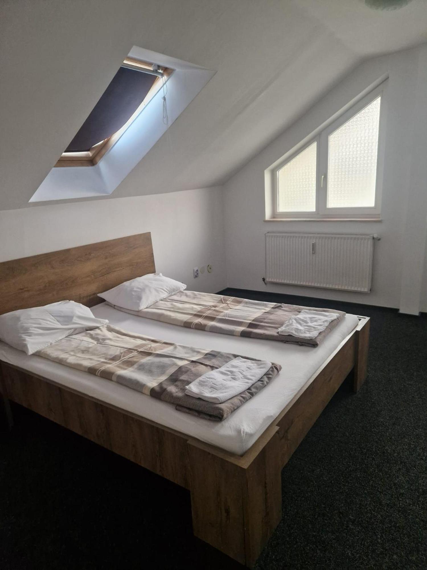Bigcitty Rooms Cluj-Napoca Esterno foto