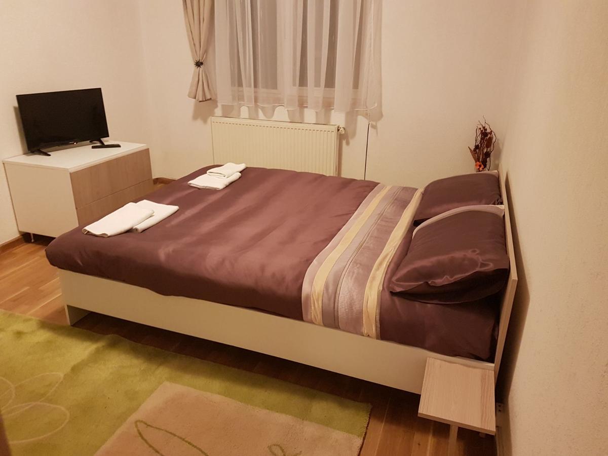 Bigcitty Rooms Cluj-Napoca Esterno foto