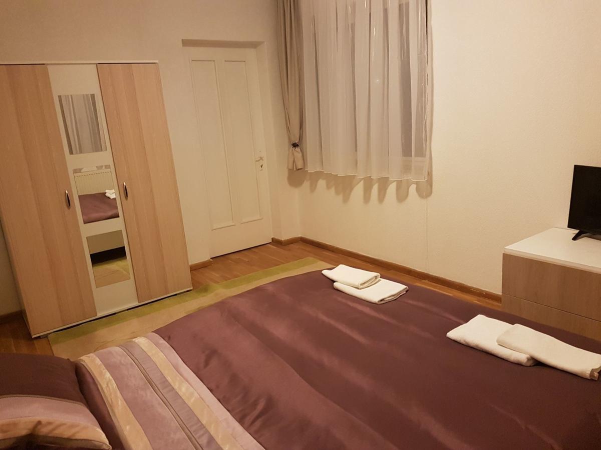 Bigcitty Rooms Cluj-Napoca Esterno foto