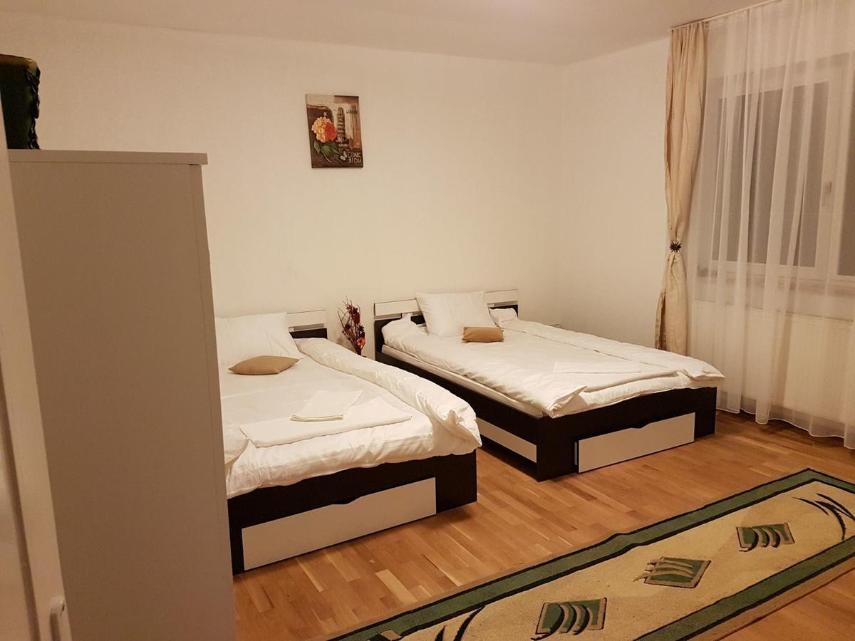 Bigcitty Rooms Cluj-Napoca Esterno foto