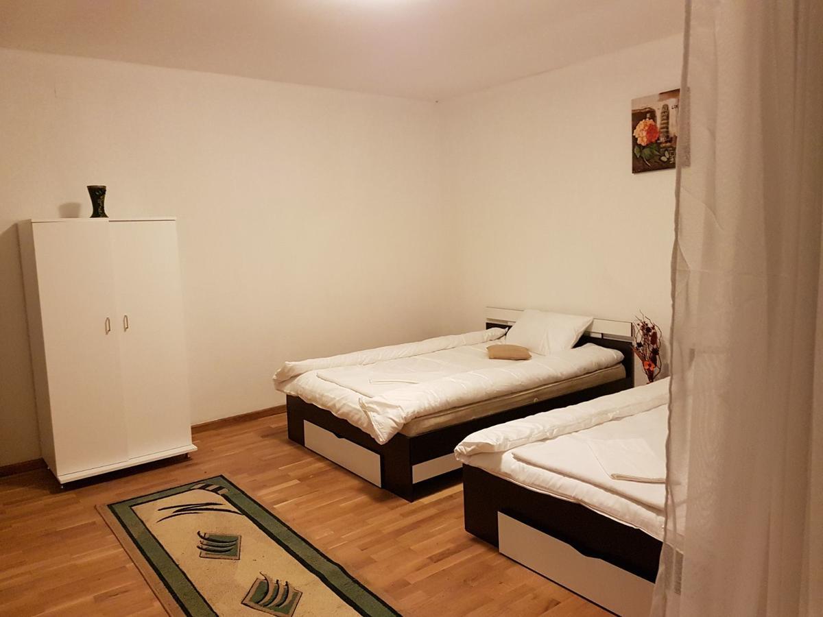 Bigcitty Rooms Cluj-Napoca Esterno foto